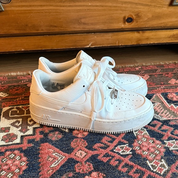 Nike Sage Low Air Force 1 - Picture 2 of 5